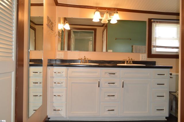 108 Clayton Street, Greer, SC 29650