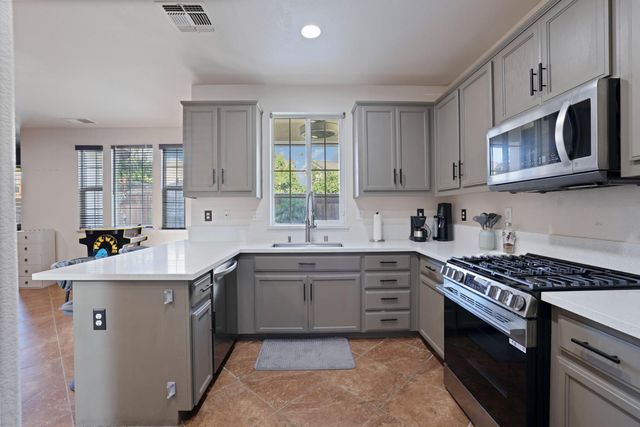 1413 Donati Cir, Stockton, CA 95206