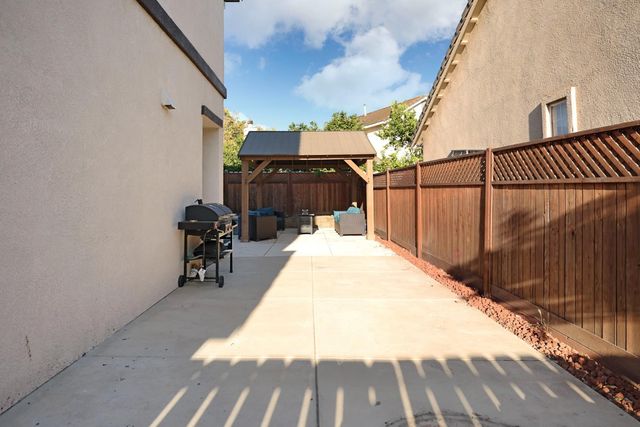 1413 Donati Cir, Stockton, CA 95206