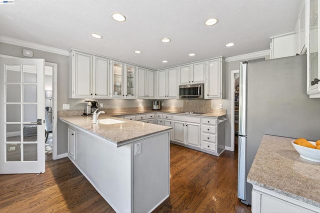 513 Buttonwood Drive, Danville, CA 94506