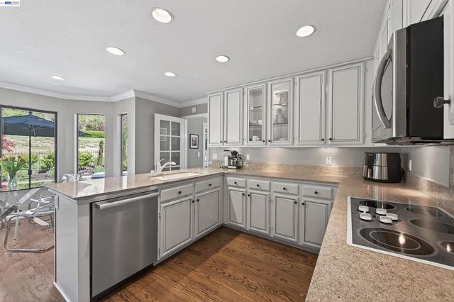 513 Buttonwood Drive, Danville, CA 94506