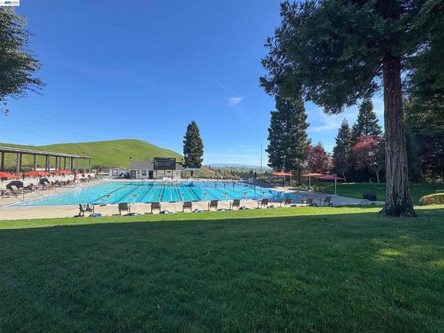 513 Buttonwood Drive, Danville, CA 94506