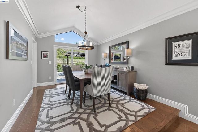 513 Buttonwood Drive, Danville, CA 94506