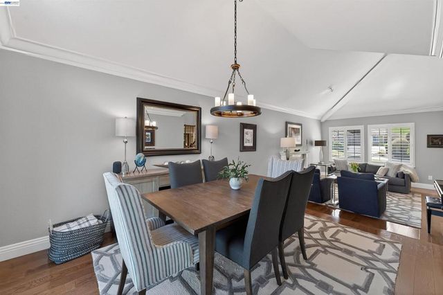 513 Buttonwood Drive, Danville, CA 94506