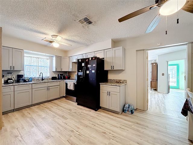 8341 43RD WAY N, Pinellas Park, FL 33781