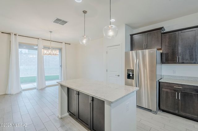 860 W Calle Nicoya, Sahuarita, AZ 85629