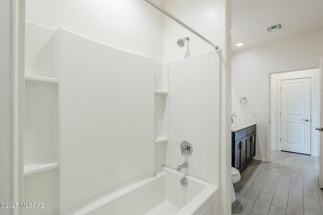 860 W Calle Nicoya, Sahuarita, AZ 85629