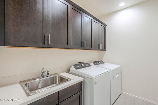 860 W Calle Nicoya, Sahuarita, AZ 85629