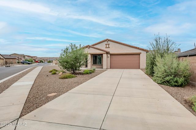 860 W Calle Nicoya, Sahuarita, AZ 85629