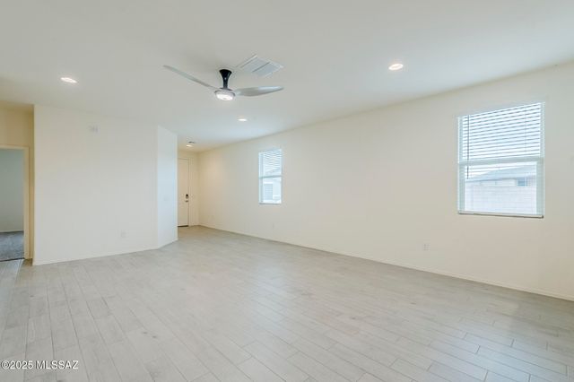 860 W Calle Nicoya, Sahuarita, AZ 85629