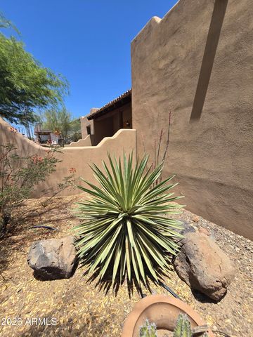 39507 N 10TH Street, Phoenix, AZ 85086