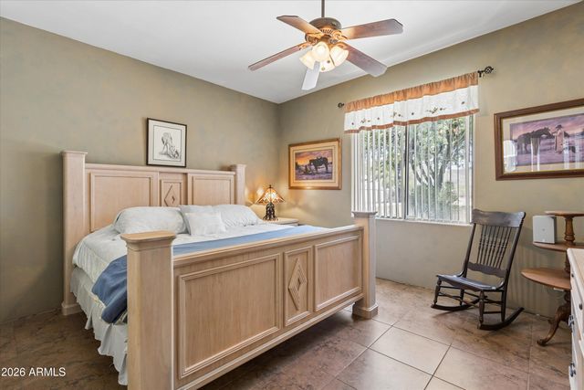 39507 N 10TH Street, Phoenix, AZ 85086