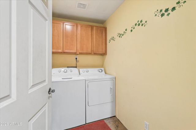 39507 N 10TH Street, Phoenix, AZ 85086