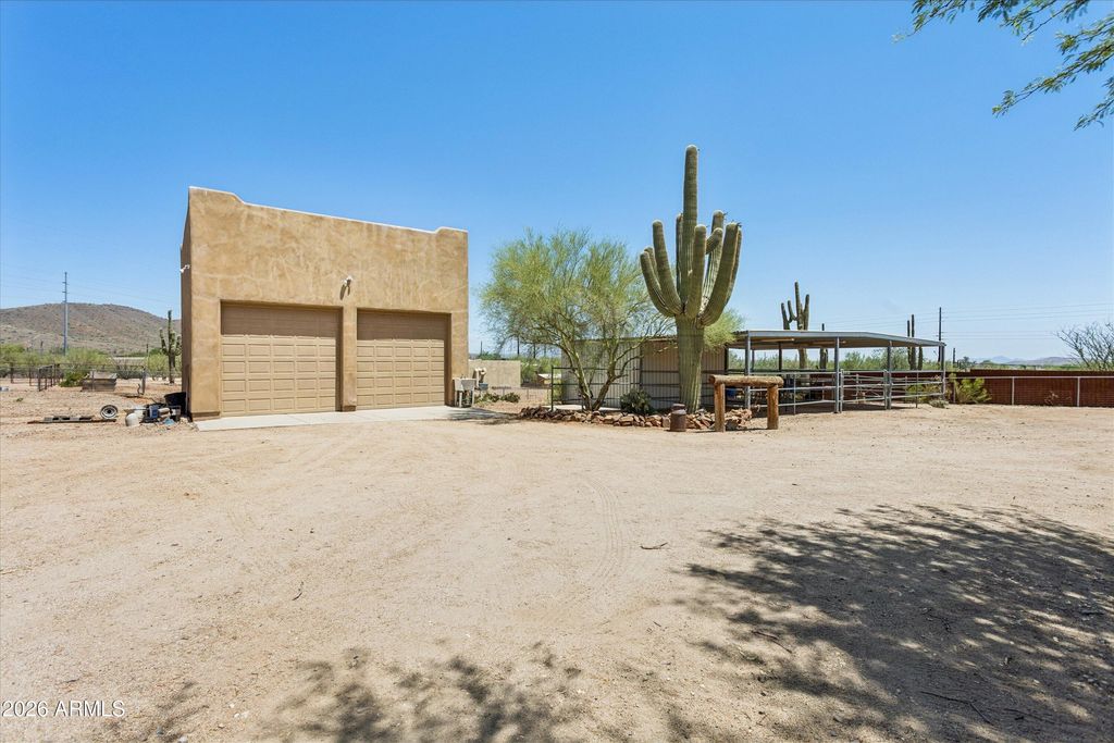39507 N 10TH Street, Phoenix, AZ 85086 — photo 5