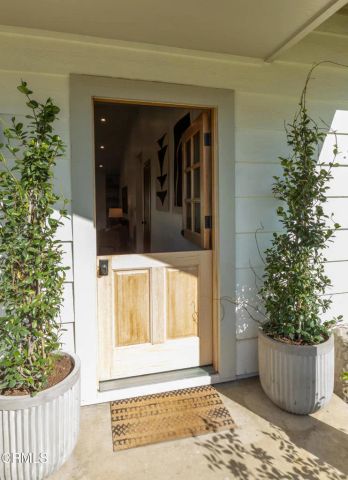 4363 Milpas Street, Camarillo, CA 93012