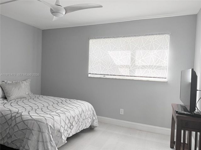 5270 NE 6th Ave E29, Oakland Park, FL 33334