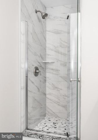 26 SHAMROCK HILL LN, Malvern, PA 19355