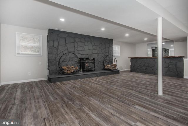 26 SHAMROCK HILL LN, Malvern, PA 19355