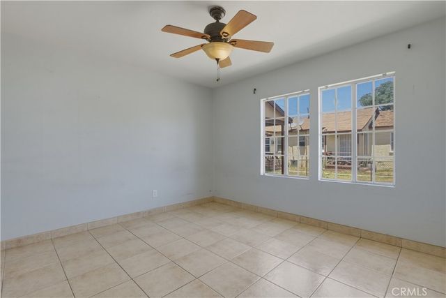 1564 Genevieve, San Bernardino, CA 92405