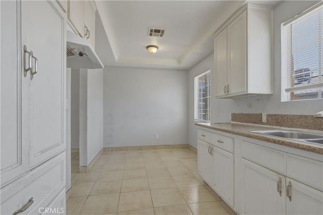 1564 Genevieve, San Bernardino, CA 92405