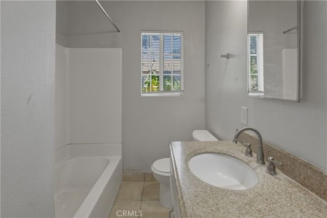 1564 Genevieve, San Bernardino, CA 92405