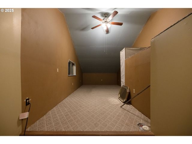 15728 EASTWIND Ct, La Pine, OR 97739