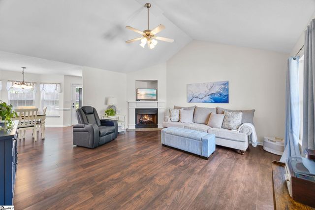 742 Cotton Branch Drive, Boiling Springs, SC 29316