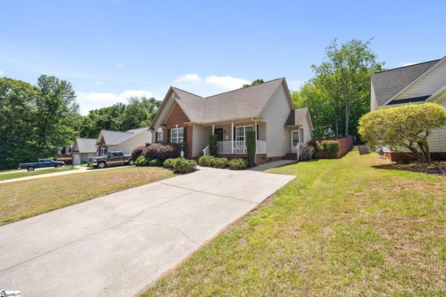 742 Cotton Branch Drive, Boiling Springs, SC 29316