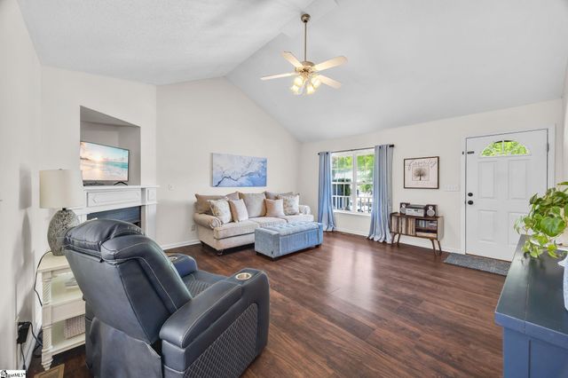 742 Cotton Branch Drive, Boiling Springs, SC 29316