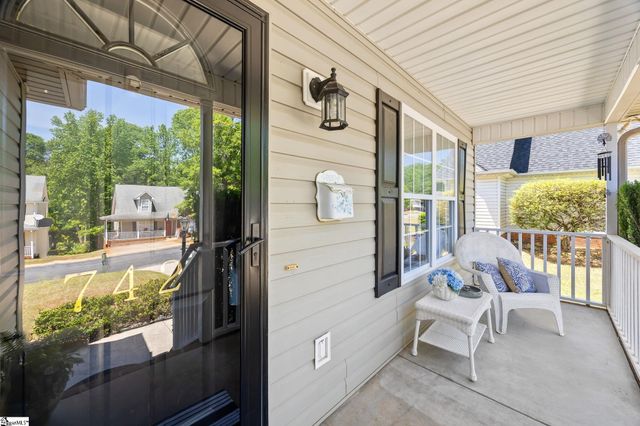 742 Cotton Branch Drive, Boiling Springs, SC 29316