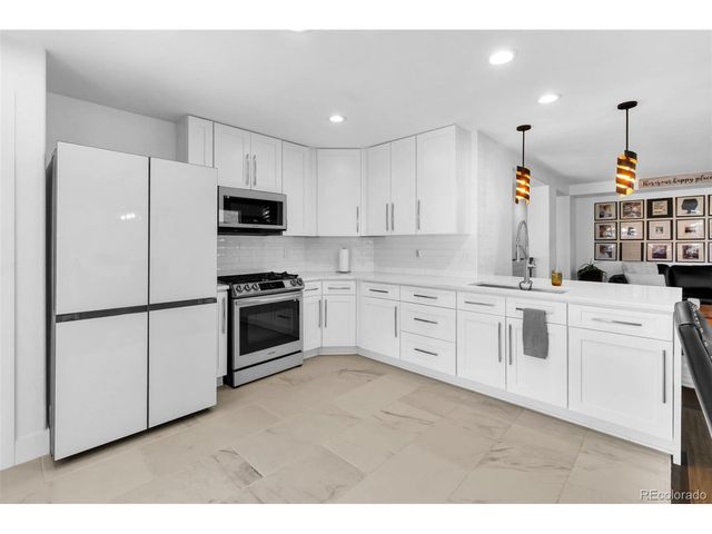 5564 Laredo St, Denver, CO 80239
