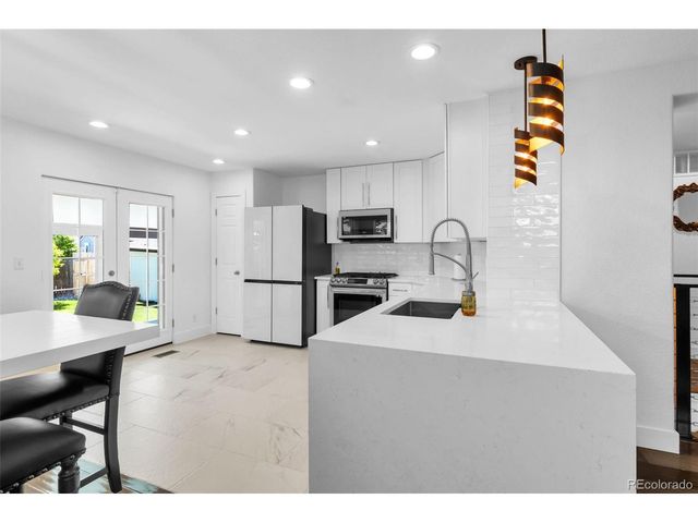 5564 Laredo St, Denver, CO 80239