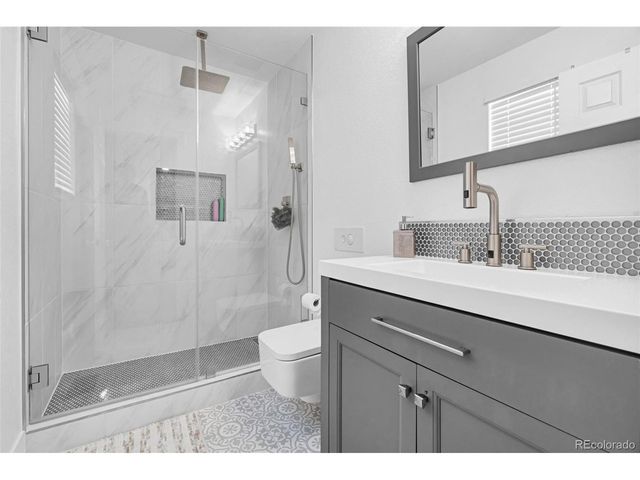 5564 Laredo St, Denver, CO 80239