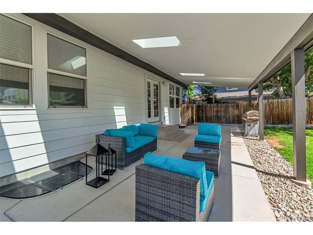 5564 Laredo St, Denver, CO 80239