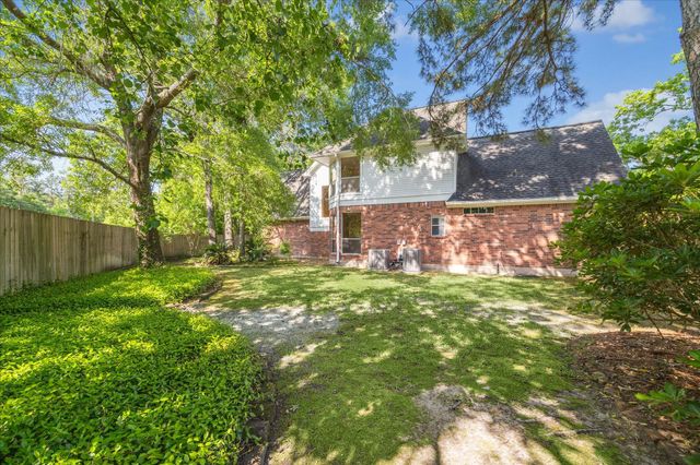 5610 Lofty Magnolia Court, Kingwood, TX 77345