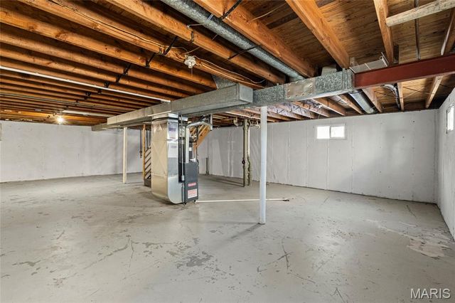 835 N Forest Avenue, Webster Groves, MO 63119