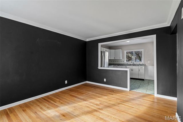 835 N Forest Avenue, Webster Groves, MO 63119