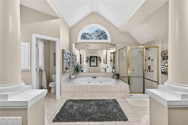 200 Pebble Beach Drive, Fayetteville, GA 30215