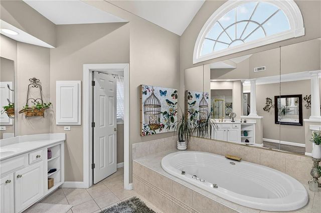 200 Pebble Beach Drive, Fayetteville, GA 30215