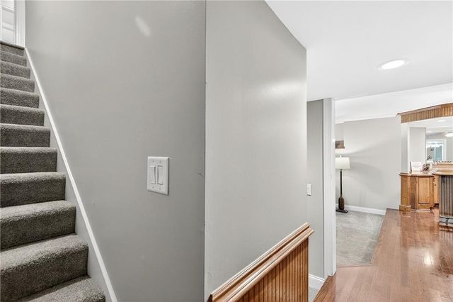 200 Pebble Beach Drive, Fayetteville, GA 30215