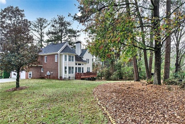 200 Pebble Beach Drive, Fayetteville, GA 30215