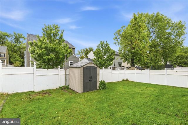 810 205TH ST, Pasadena, MD 21122