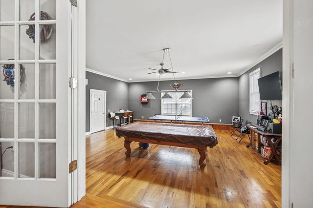 233 Cunningham Lane, Winchester, KY 40391