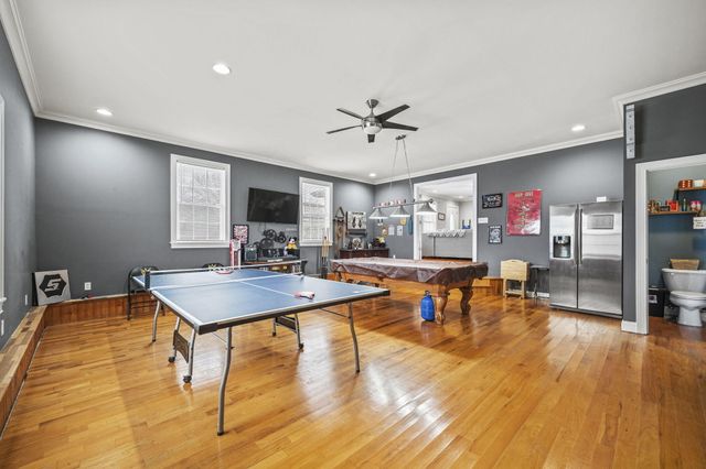 233 Cunningham Lane, Winchester, KY 40391