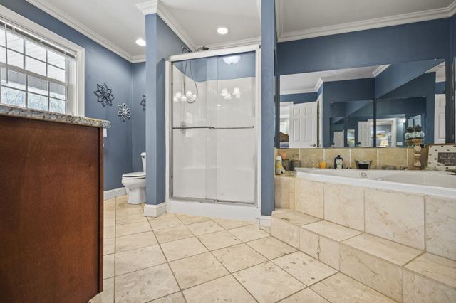 233 Cunningham Lane, Winchester, KY 40391