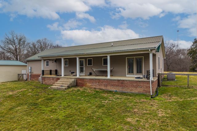 233 Cunningham Lane, Winchester, KY 40391