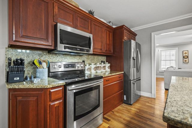 233 Cunningham Lane, Winchester, KY 40391