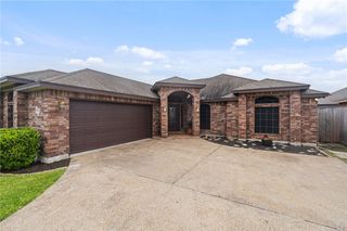 6913 Round Table St, Corpus Christi, TX 78414