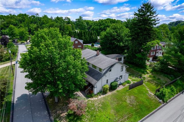 221 Sunset Dr., Wilkins Twp, PA 15235