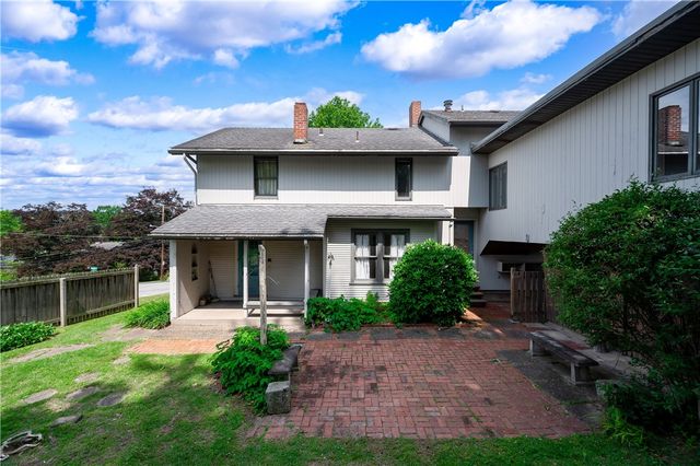 221 Sunset Dr., Wilkins Twp, PA 15235